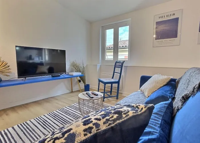 Le Bleuet - Au Coeur De * Valence